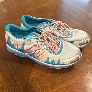 Newton Chicago Marathon 10.9.2016 Men’s Size 11.5 Running Shoe - RARE!
